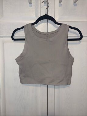 Ribbed Cropped Tank Top